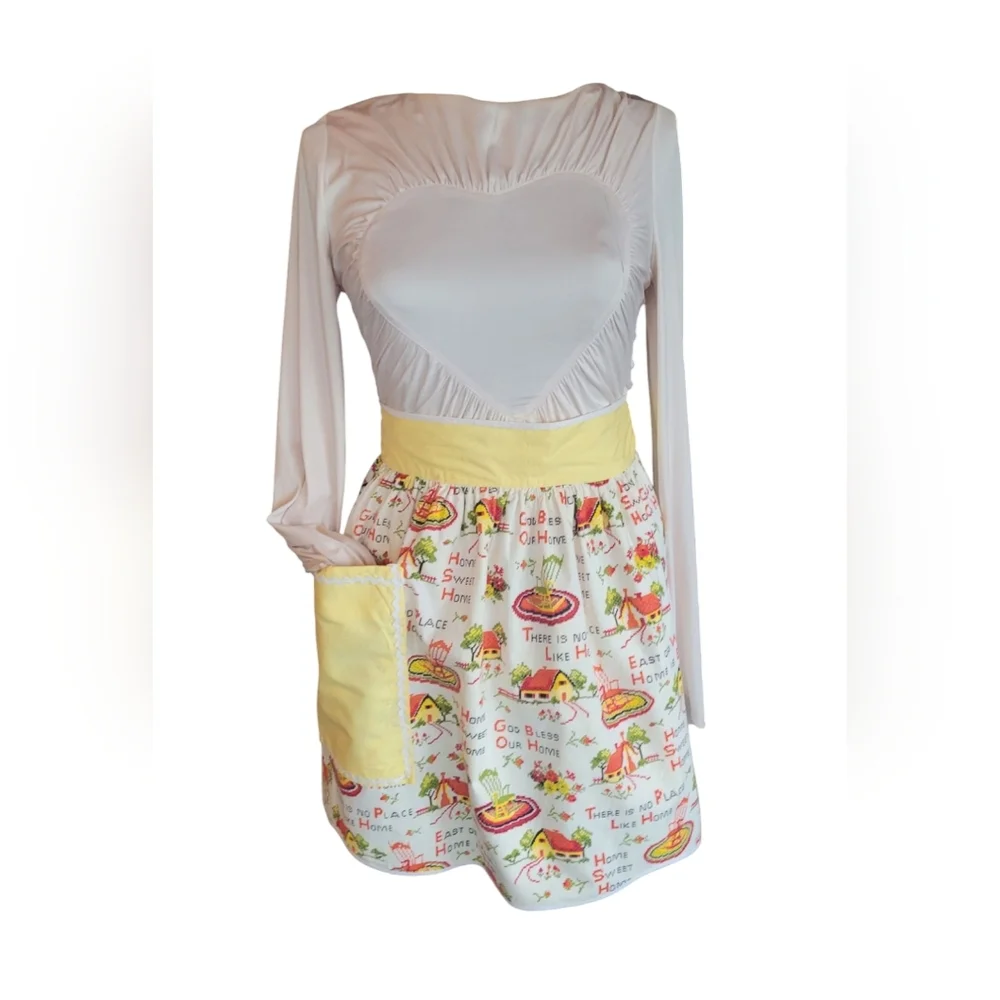 Reproduction Vintage Style Kitchen Apron. OS. - Picture 5 of 8